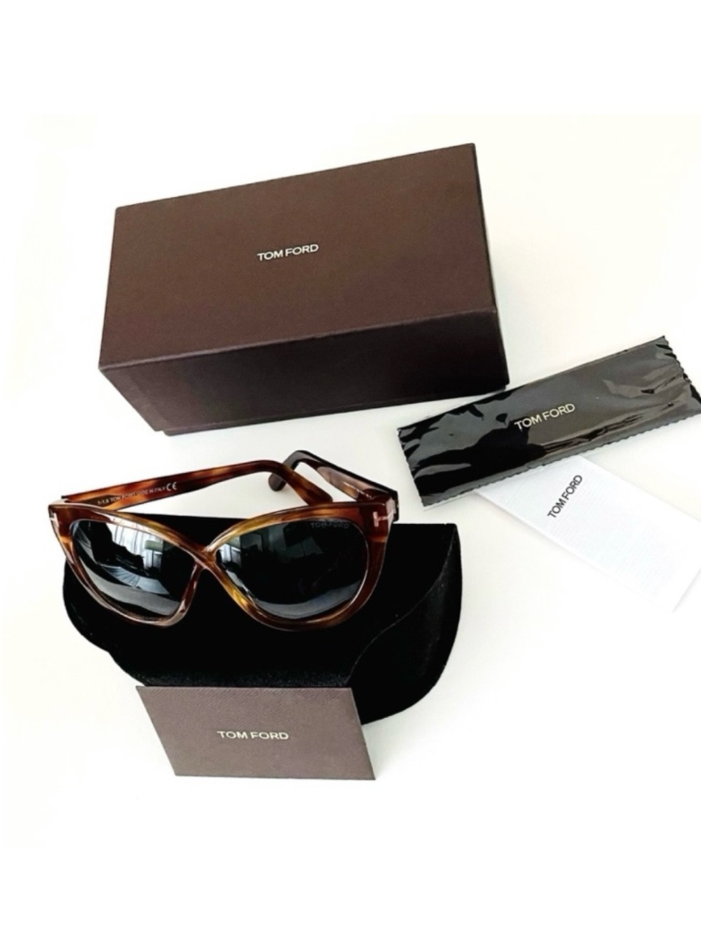 Tom Ford Arabella Blonde Havana Tortoise Shell Sunglasses TF511-53W 5901…